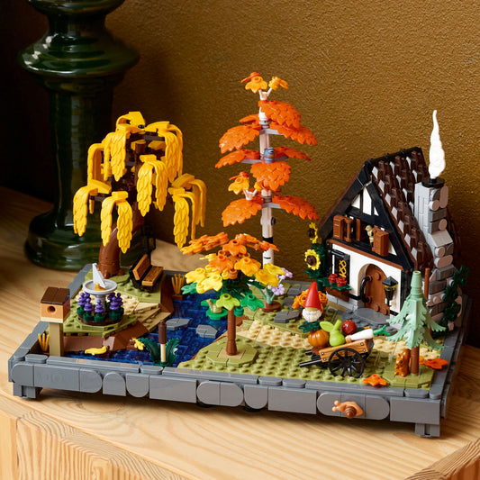 LEGO Icons Herfsttuin met Cottage Herfstdecoratie Bouwpakket voor Volwassenen 11372