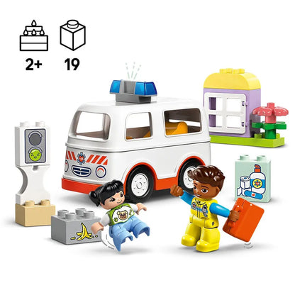 LEGO Ambulance with Driver 10447 DUPLO (Pre-Order: January 2025)