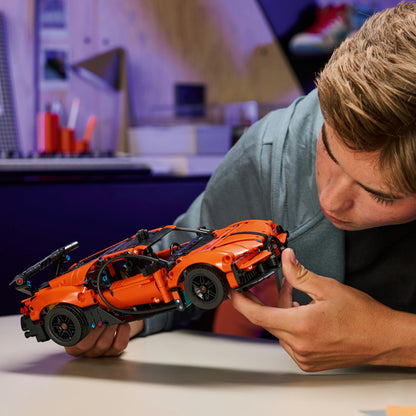 LEGO Technic Bugatti Chiron Pur Sport Hypercar Auto Bouwpakket met Speelgoed voor Kinderen 42222