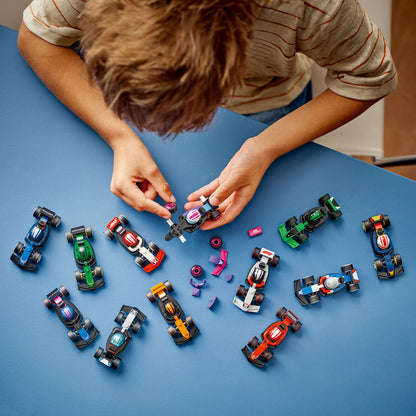 LEGO Formula 1 Drivers with their Car 71049 Minifigures (Set 12 Pieces)