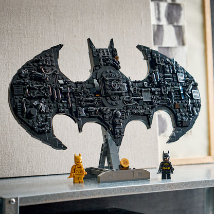 LEGO DC Batman Logo – Superhelden Speelgoed voor Kinderen met 2 Minifiguren – 3D DIY Kinderkamer Decoratie – Cadeau voor Jongens vanaf 12 jaar en Fans – 76330