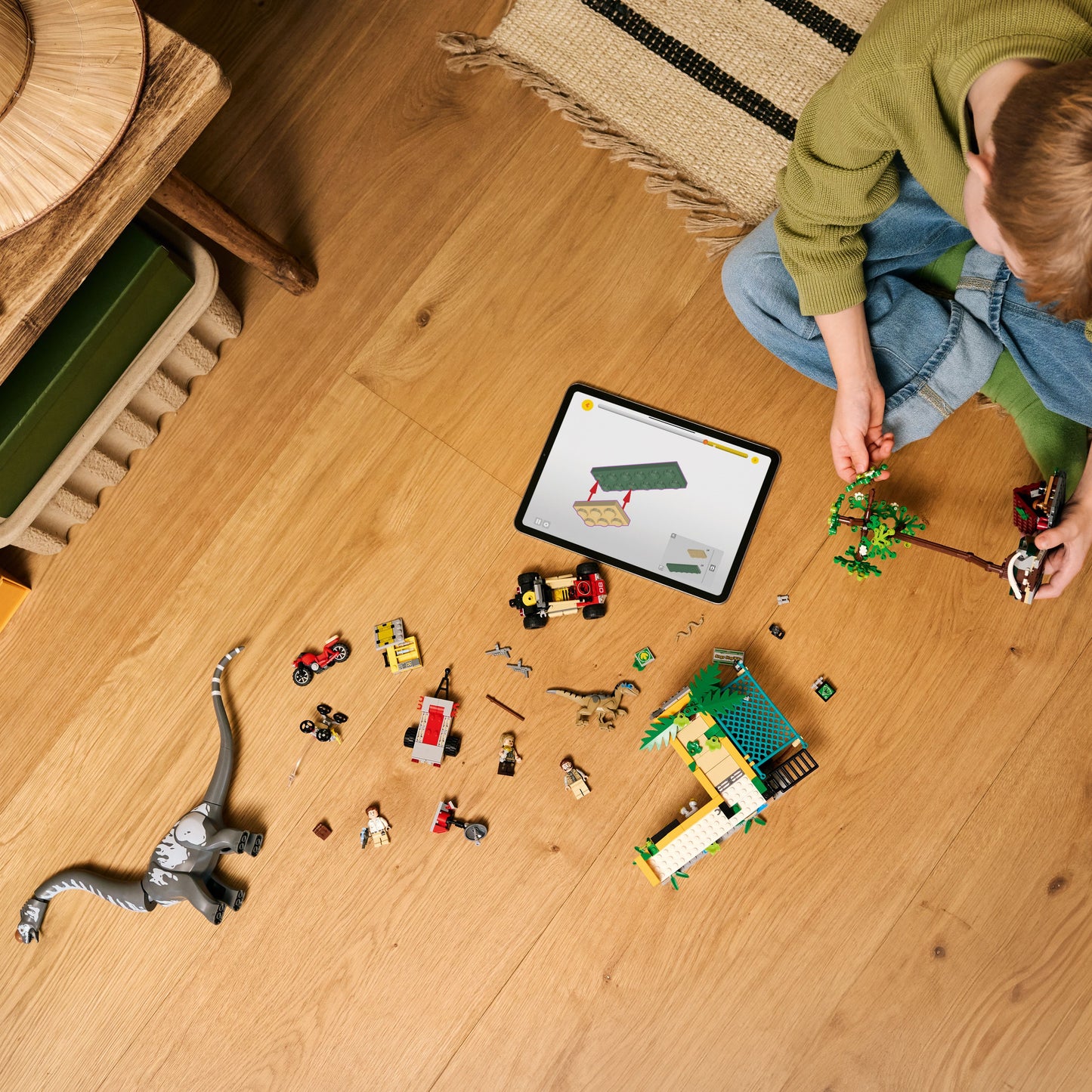 LEGO Raptor and Titanosaurus Search Mission 76973 Jurassic World