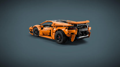 LEGO Lamborghini Huracán Tecnica 42196 Tecnic (pre-order: expected 2nd week of April)