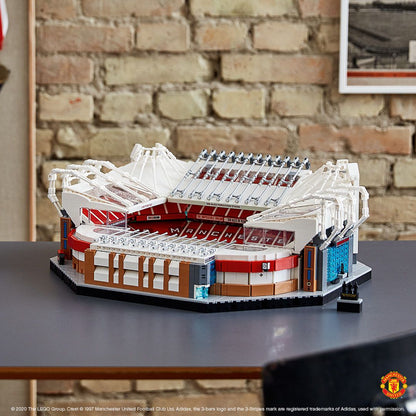 LEGO Manchester United Football Stadium 10272 Creator Expert