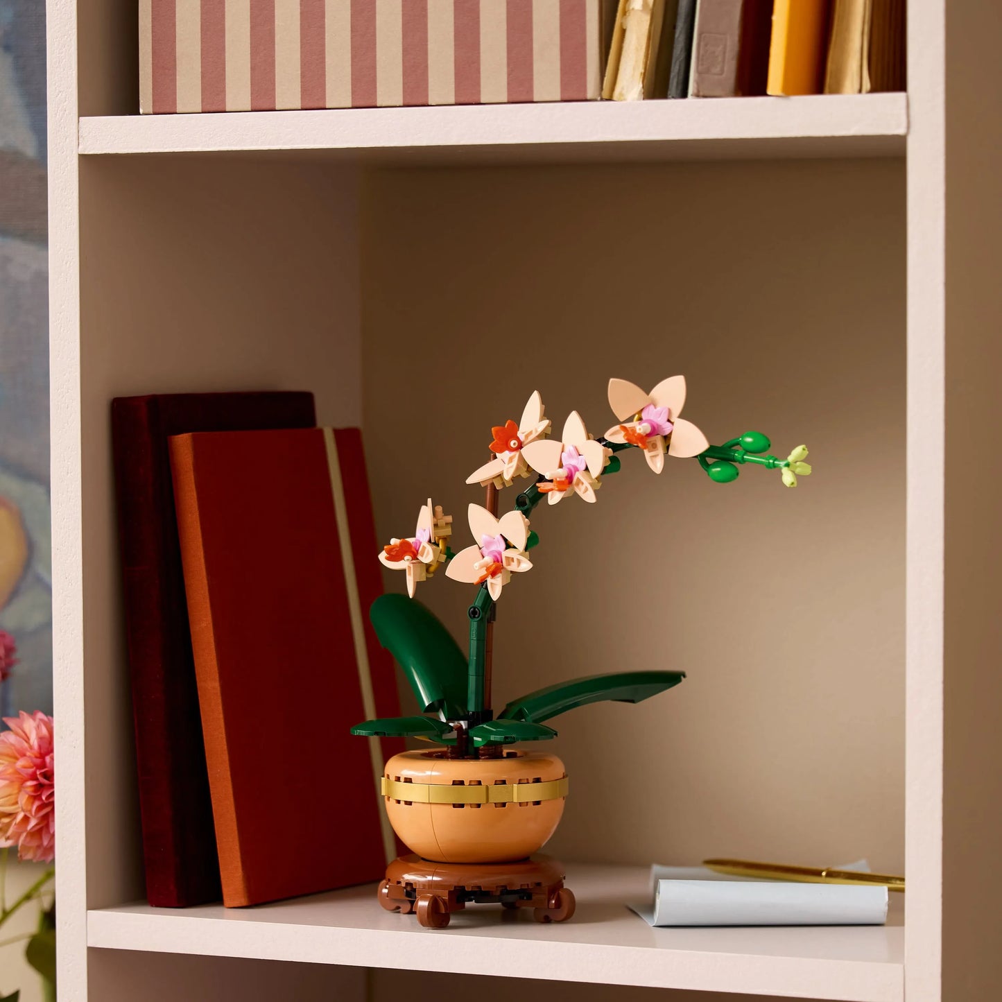 LEGO Mini Orchid 10343 Botanical Collection