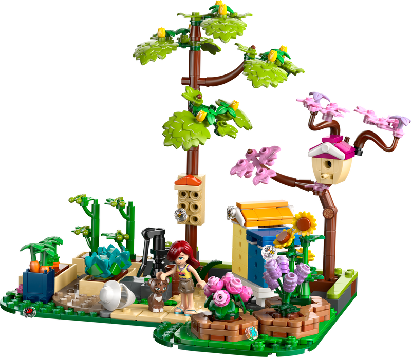 LEGO Beekeeping House and Flowers 42669 Friends (Pre-Order: January 2025)
