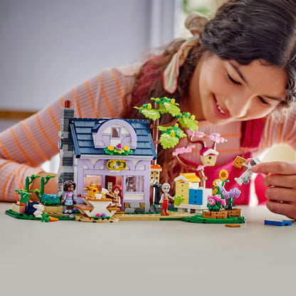 LEGO Beekeeping House and Flowers 42669 Friends (Pre-Order: January 2025)