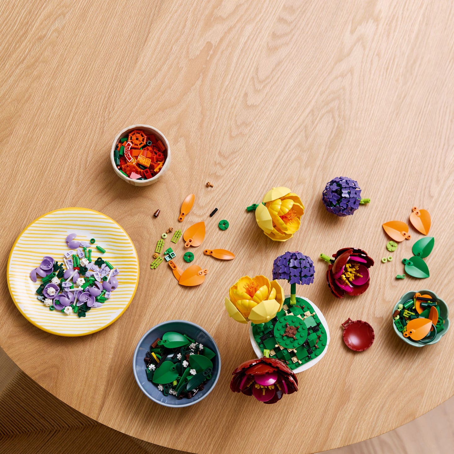 LEGO Flower Arrangement 10345 Botanical Collection