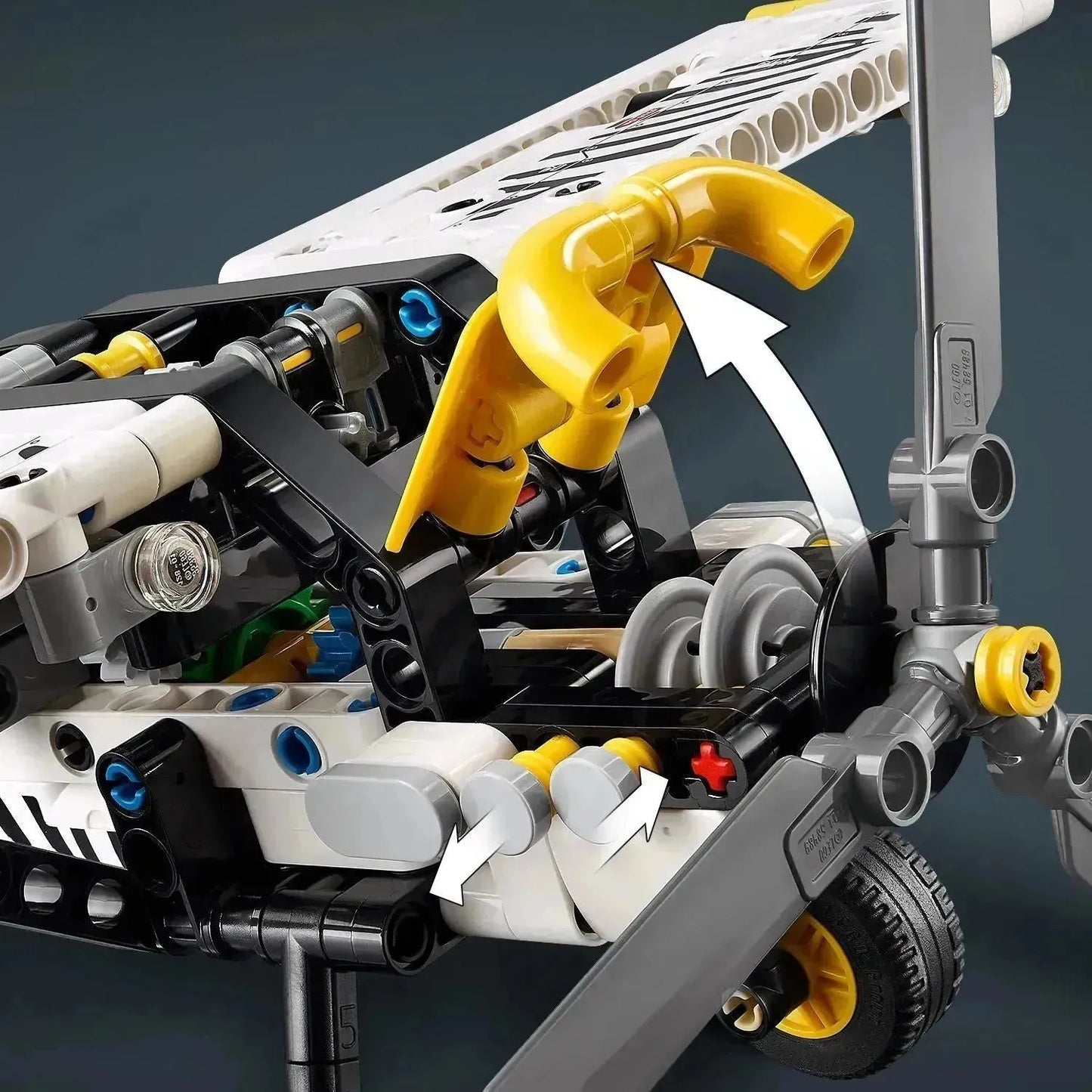 LEGO Oerwoud Vliegtuig 42198 Technic