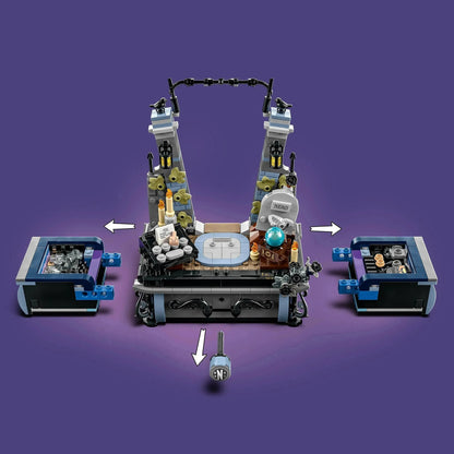 LEGO Wednesday Addams figuur 76780 Wednesday