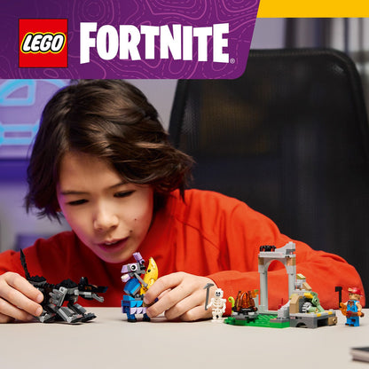 LEGO Peely en Sparkplugs kamp 77075 Fortnite