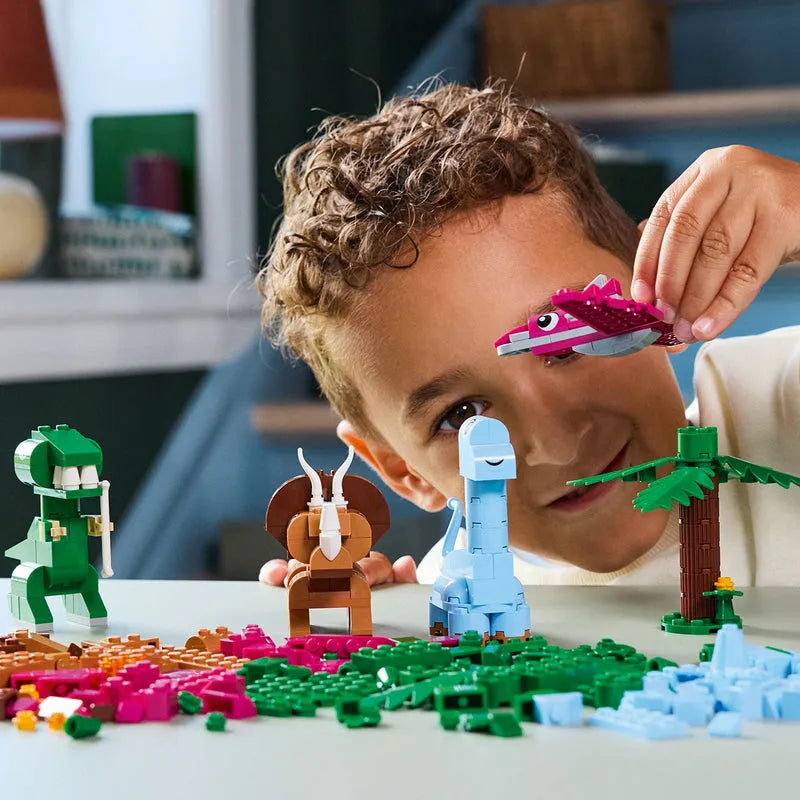 LEGO Creative Dinosaur 11041 Classic @ 2TTOYS | Official LEGO shop😊🥰 LEGO €. 34.99