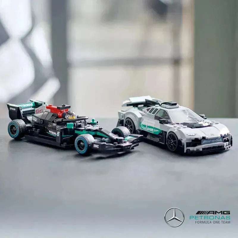 LEGO Mercedes-AMG Formule 1 W12 E Performance & Mercedes-AMG Project One 76909