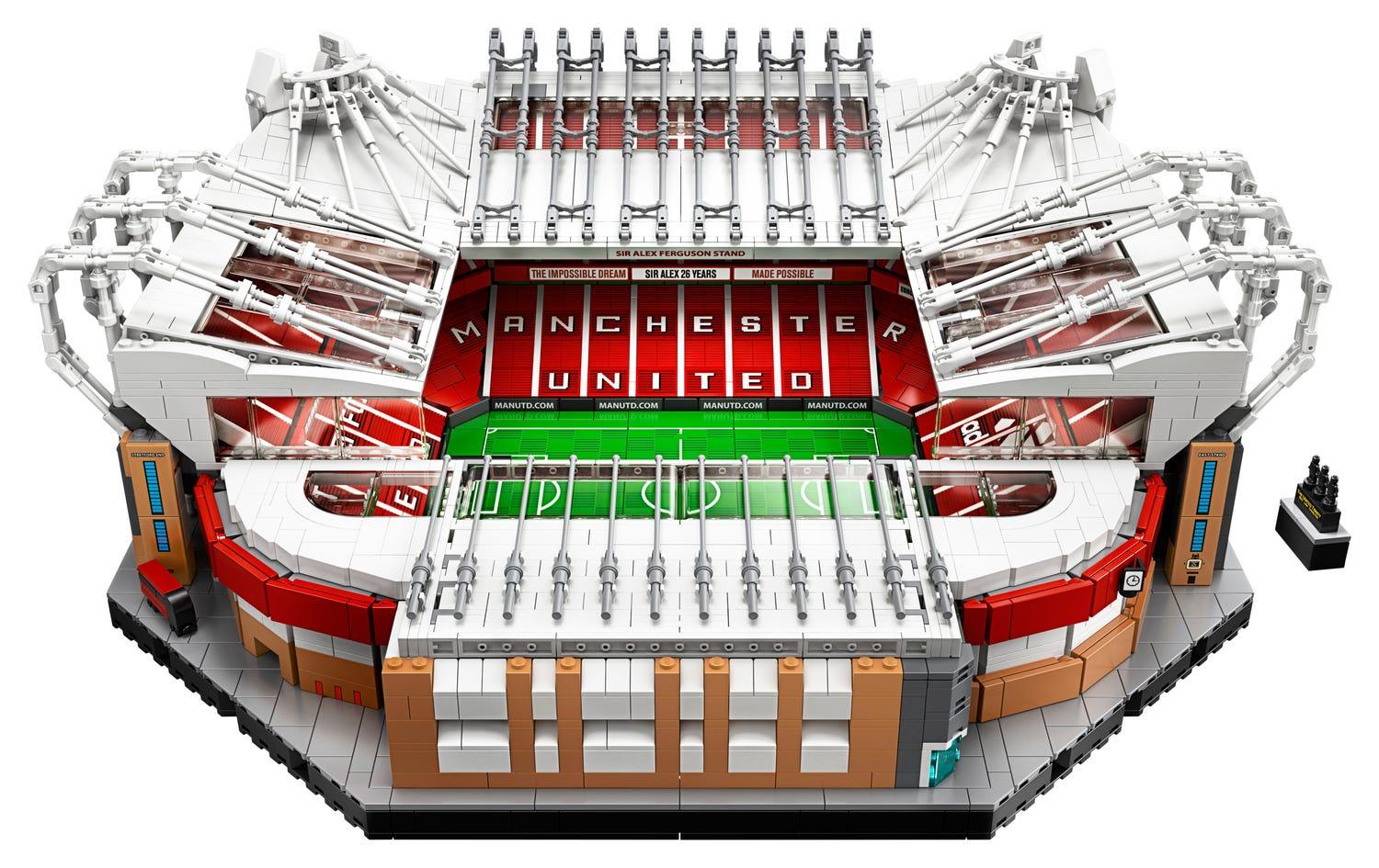 LEGO Manchester United Voetbal stadion 10272 Creator Expert LEGO CREATOR EXPERT VOETBALSTADIONS @ 2TTOYS | Official LEGO shop😊🥰 LEGO €. 349.99