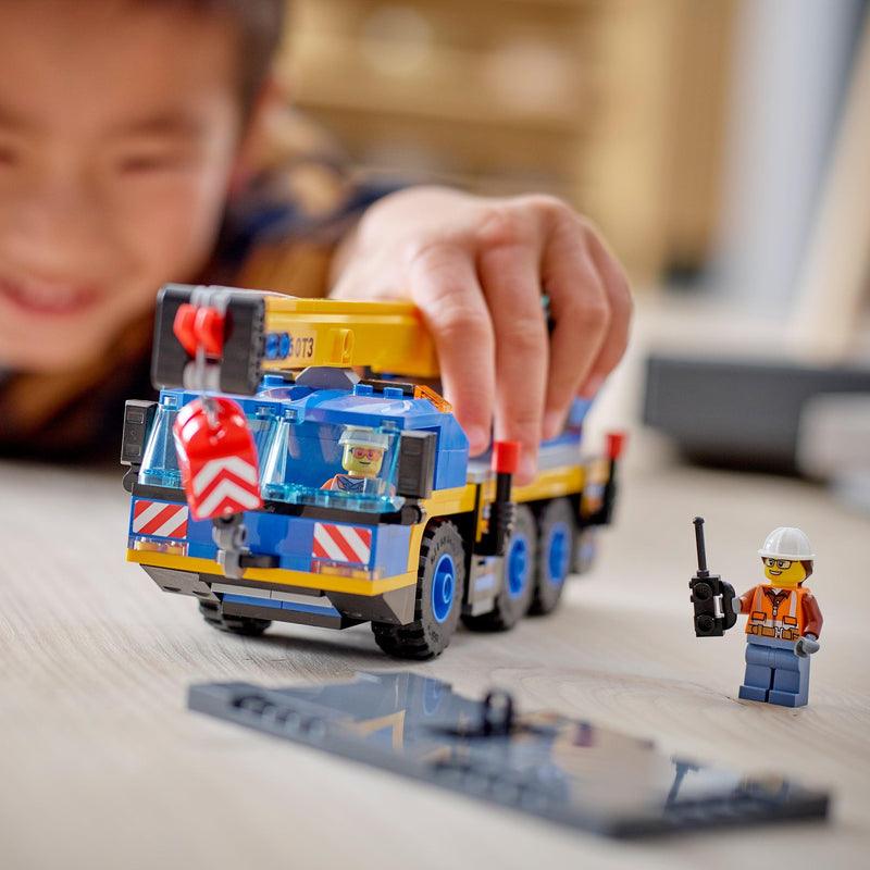 LEGO Mobiele kraan 60324 City LEGO CITY GEWELDIGE VOERTUIGEN @ 2TTOYS | Official LEGO shop😊🥰 LEGO €. 44.99