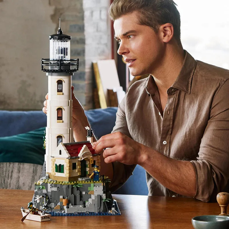 LEGO Motorized Lighthouse 21335 Ideas LEGO IDEAS @ 2TTOYS | Official LEGO shop😊🥰 LEGO €. 289.98