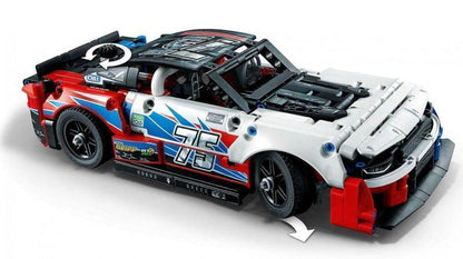 LEGO NASCAR® Next Gen Chevrolet Camaro ZL1 Racer 42153 Technic LEGO TECHNIC @ 2TTOYS | Official LEGO shop😊🥰 LEGO €. 42.48