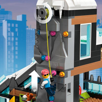 LEGO Ski and Climbing Centre 60366 Ski City LEGO CITY @ 2TTOYS | Official LEGO shop😊🥰 LEGO €. 104.99