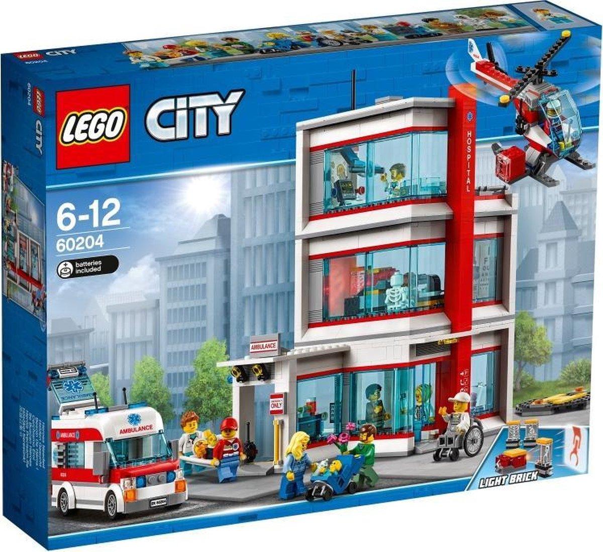 LEGO Ziekenhuis met ambulance en helikopter 60204 City LEGO CITY VILLE @ 2TTOYS | Official LEGO shop😊🥰 LEGO €. 119.49