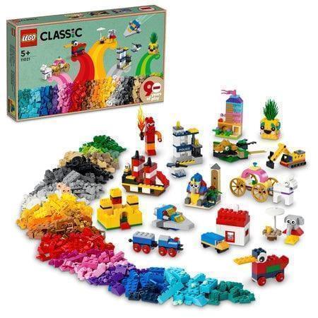 LEGO 90 Years of Play 11021 Classic LEGO CLASSIC @ 2TTOYS | Official LEGO shop😊🥰 LEGO €. 49.99