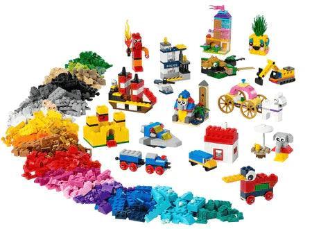 LEGO 90 Years of Play 11021 Classic LEGO CLASSIC @ 2TTOYS | Official LEGO shop😊🥰 LEGO €. 49.99