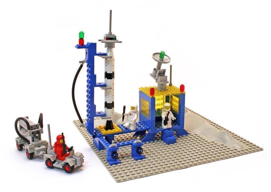 LEGO Alpha-1 Rocket Base 483 Space - Classic LEGO Space - Classic @ 2TTOYS | Official LEGO shop😊🥰 LEGO €. 19.99