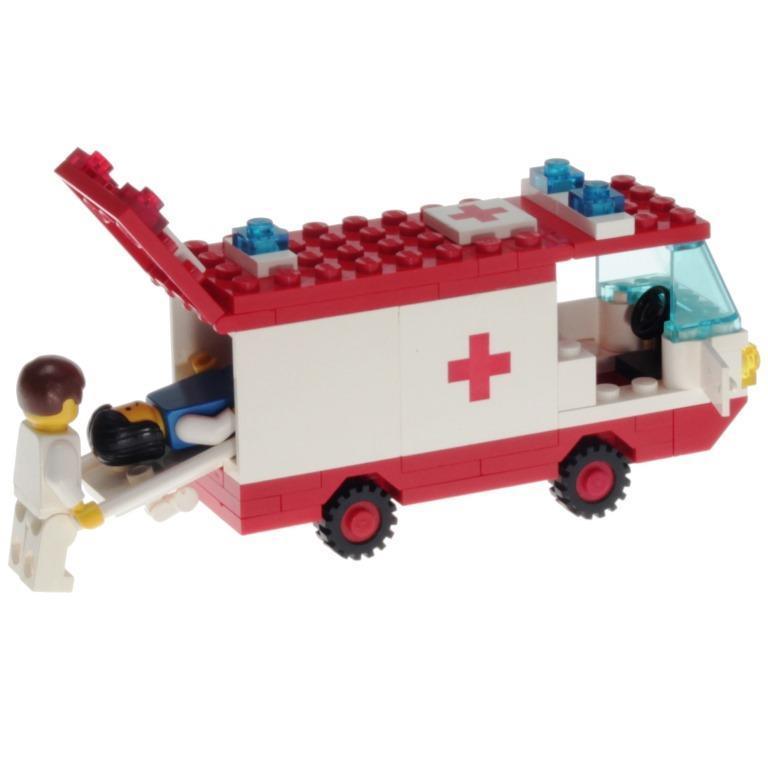 LEGO Ambulance 6688 Town LEGO Town @ 2TTOYS | Official LEGO shop😊🥰 LEGO €. 5.99