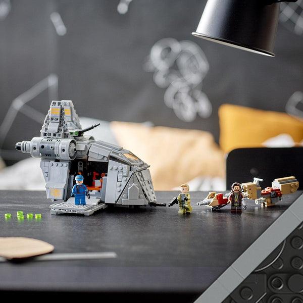 LEGO Ambush on Ferrix 75338 StarWars LEGO STARWARS @ 2TTOYS | Official LEGO shop😊🥰 LEGO €. 84.99