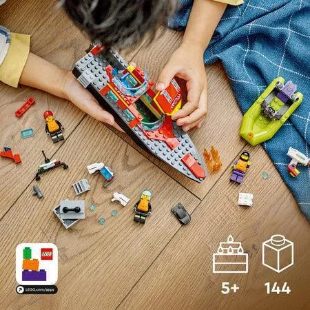 LEGO Brandweerboot 60373 City LEGO CITY @ 2TTOYS | Official LEGO shop😊🥰 LEGO €. 19.99