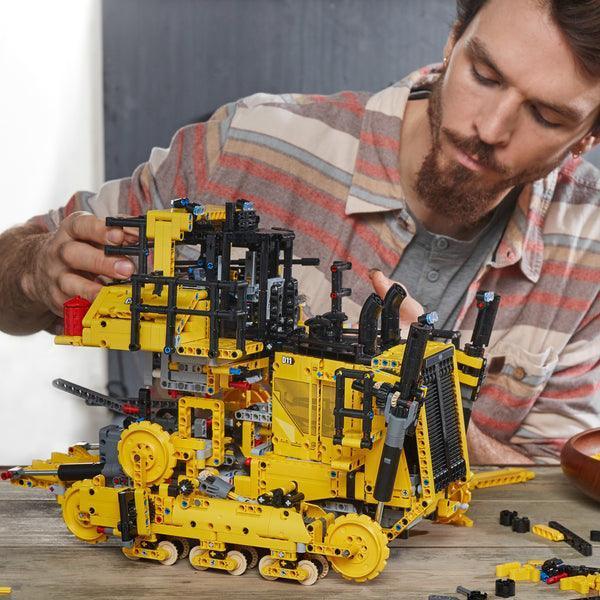 LEGO Cat D11 Bulldozer 42131 Technic LEGO TECHNIC @ 2TTOYS | Official LEGO shop😊🥰 LEGO €. 499.99