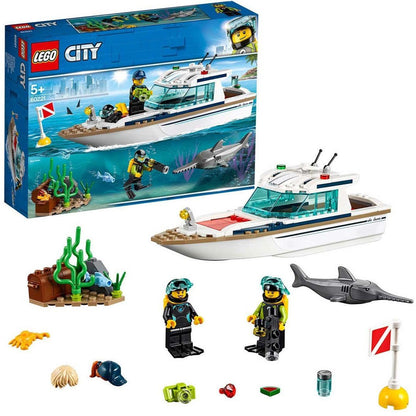 LEGO Diving Yacht 60221 City LEGO CITY ONDERWATER @ 2TTOYS | Official LEGO shop😊🥰 LEGO €. 16.49