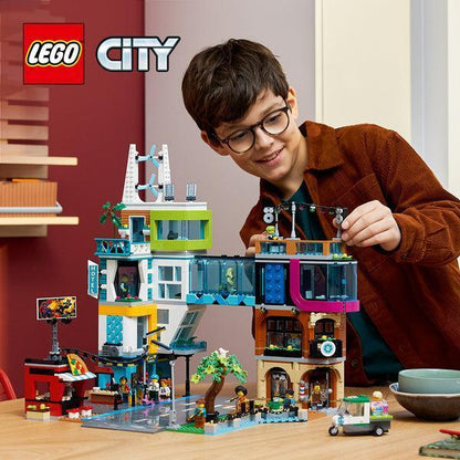 LEGO Downtown 60380 City LEGO CITY @ 2TTOYS LEGO €. 209.99