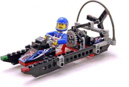 LEGO Hydrofoil 7 8223 TECHNIC LEGO TECHNIC @ 2TTOYS | Official LEGO shop😊🥰 LEGO €. 12.99