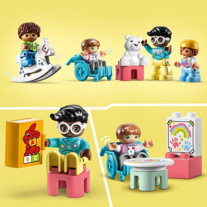 LEGO Life At The Day-Care Center 10992 DUPLO LEGO DUPLO @ 2TTOYS | Official LEGO shop😊🥰 LEGO €. 47.99