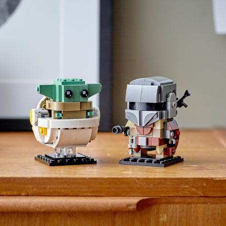 LEGO Mandalorian en het kind Yoda 75317 Brickheadz LEGO STARWARS @ 2TTOYS | Official LEGO shop😊🥰 LEGO €. 24.99