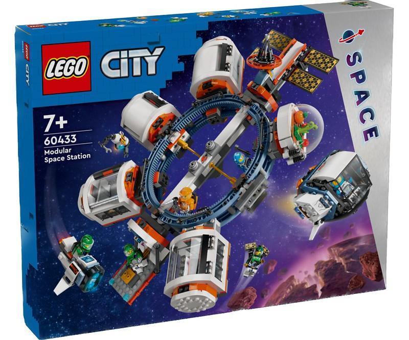 LEGO Modular Space Station 60433 City LEGO City @ 2TTOYS LEGO €. 99.99