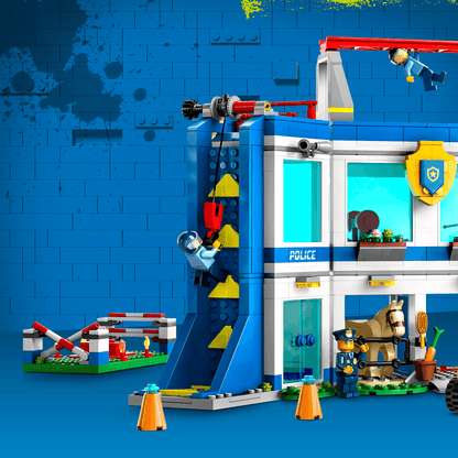 LEGO Police Training Academy 60372 City LEGO CITY @ 2TTOYS | Official LEGO shop😊🥰 LEGO €. 75.99