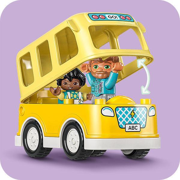 LEGO Ritje met de bus 10988 Duplo LEGO DUPLO @ 2TTOYS | Official LEGO shop😊🥰 LEGO €. 16.99