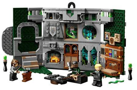 LEGO Slytherin House Banner 76410 Harry Potter LEGO HARRY POTTER @ 2TTOYS | Official LEGO shop😊🥰 LEGO €. 34.99