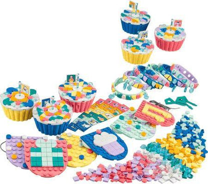 LEGO Ultimate Party Kit 41806 DOTS LEGO DOTS @ 2TTOYS | Official LEGO shop😊🥰 LEGO €. 42.48